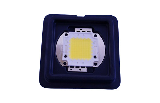 কেনা কাস্টম উষ্ণ / প্রকৃতি / শীতল হোয়াইট COB LED অনলাইনে উৎপাদন